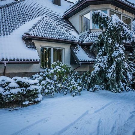 Rezydencja Marjo Z Basenem Kościelisko Esterno foto